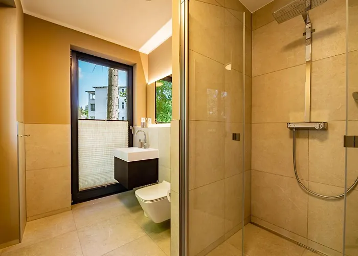 Baltique Perle Pour 2 Sellin (Rugen)